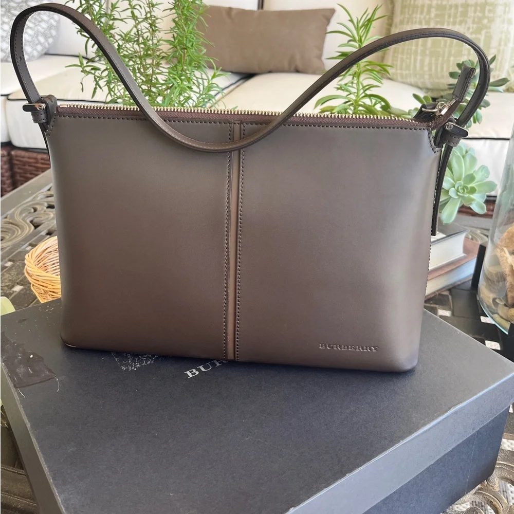 Burberry Brown Shoulder Handbag